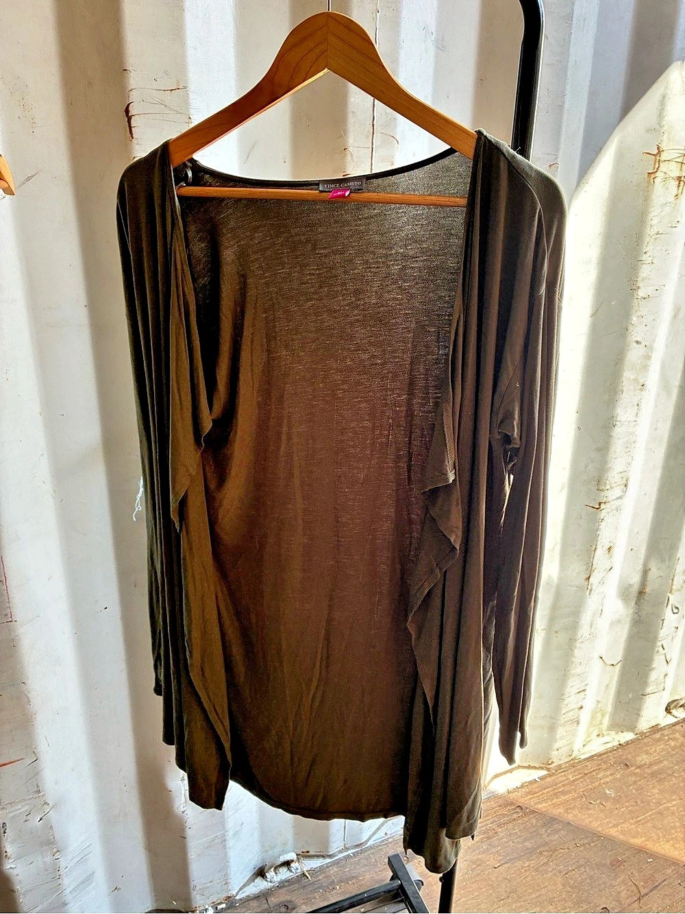 Vince Camuto Draped olive green Tunic Size Medium Like New